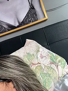 moranguinh 24 online show from 04/28/26, 01:49