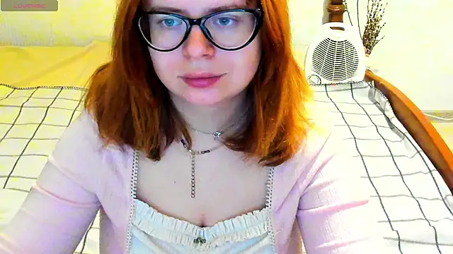 MilisaSweet777 online show from 02/17/26, 08:26