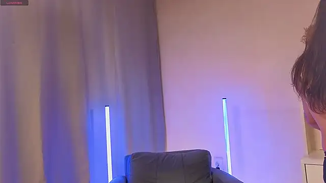 EvonTracey online show from 11/12/25, 11:10