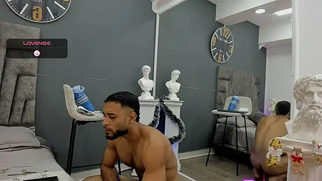 Snapshot of emilio_brandon chatting on 12/15/25, 12:09 emilio brandon online show from 12/15/25, 12:09