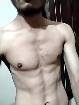 alure0 online show from 10/03/25, 07:00