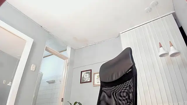 Snapshot of Maddy_Norton chatting on 03/01/26, 01:35 Maddy Norton online show from 03/01/26, 01:35