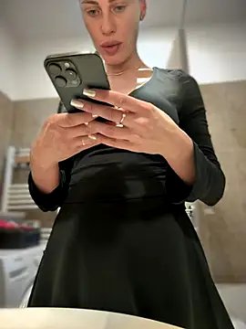  JessyRey  online show from 09/20/25, 06:14