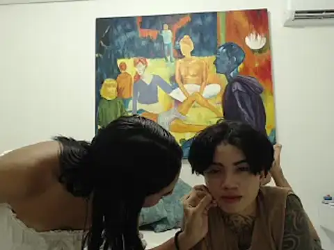 ParisAndVi online show from 09/10/25, 02:22