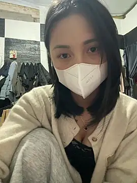   Nhug  05 online show from 03/13/26, 04:52