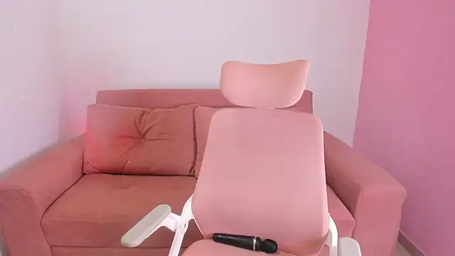 Emiss Jones online show from 01/10/26, 03:36