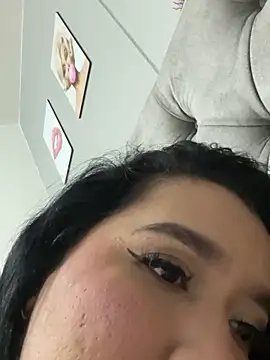 Aliciawhitee online show from 09/09/25, 04:45