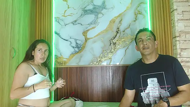 mollyandsam303av online show from 02/19/26, 10:39