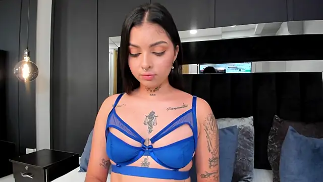 hannah miltonn online show from 12/19/25, 06:48