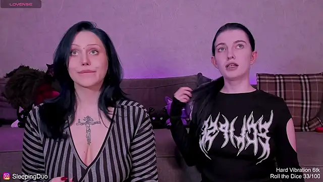 Threesomebabes online show from 06/12/26, 07:35