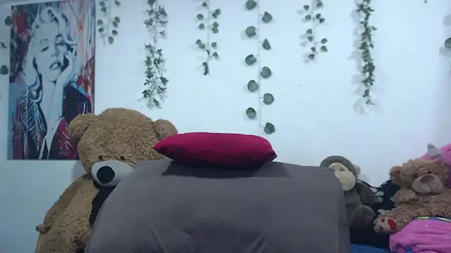 Samanta milf84 online show from 02/03/26, 11:32