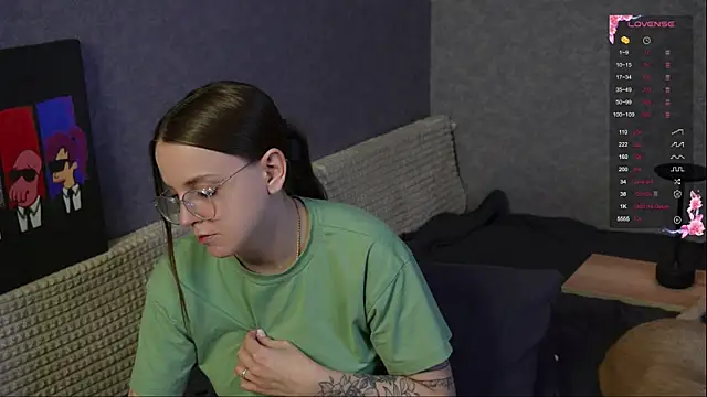 Violetwin online show from 04/03/26, 05:00