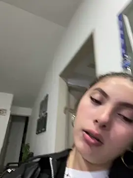 Samantha 2190 online show from 12/19/25, 05:36