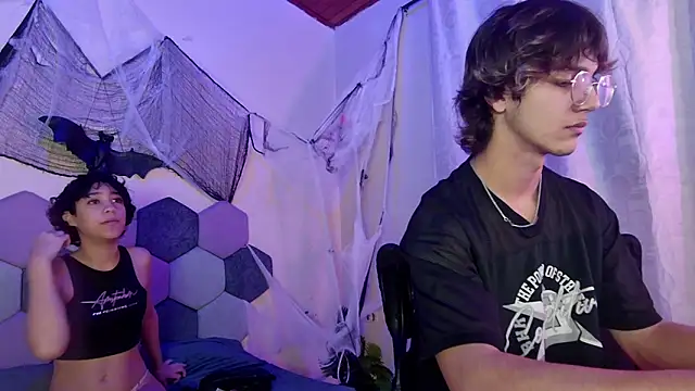 Snapshot of 2006_tgn chatting on 11/06/25, 11:55 2006 tgn online show from 11/06/25, 11:55