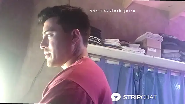 Snapshot of parca13 chatting on 12/05/25, 03:26 parca13 online show from 12/05/25, 03:26