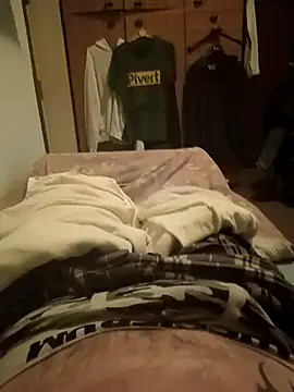 Empi19cm online show from 11/30/25, 05:33