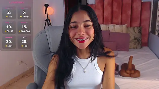 Milaa Star  online show from 09/26/25, 04:16