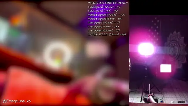 EmeryLune xo online show from 11/19/25, 05:18