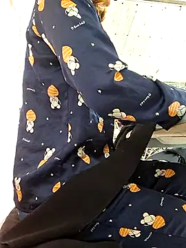 irina hana online show from 11/25/25, 12:43