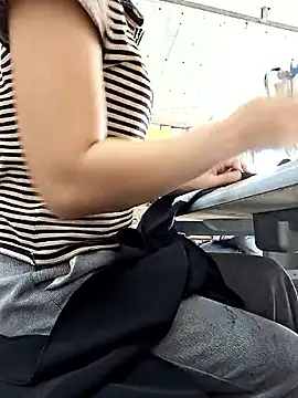 irina hana online show from 11/27/25, 01:18