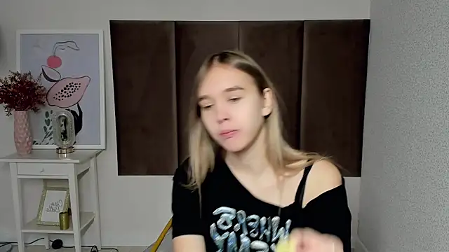 Vel1ka online show from 10/18/25, 04:15