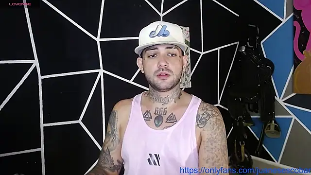 nicolastorres99 online show from 10/22/25, 02:34