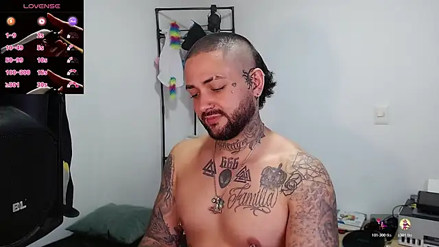 nicolastorres99 online show from 01/12/26, 02:17