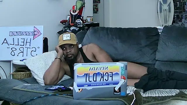 Str8ishVegasGuy online show from 10/29/25, 01:30