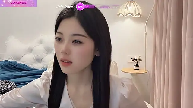 Snapshot of bao-bao- chatting on 10/31/25, 02:40 bao-bao- online show from 10/31/25, 02:40