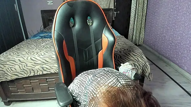 Snapshot of ShylaGill chatting on 10/14/25, 04:52 ShylaGill online show from 10/14/25, 04:52