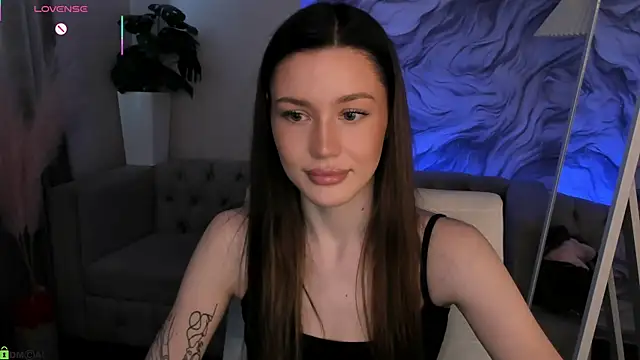 Aria Mila online show from 03/27/26, 03:23