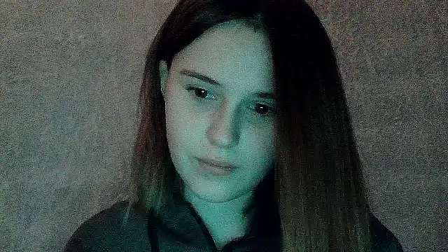 SweetLoraa online show from 10/24/25, 09:11