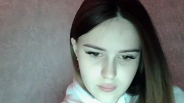 SweetLoraa online show from 01/19/26, 06:06