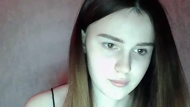 SweetLoraa online show from 03/16/26, 06:12