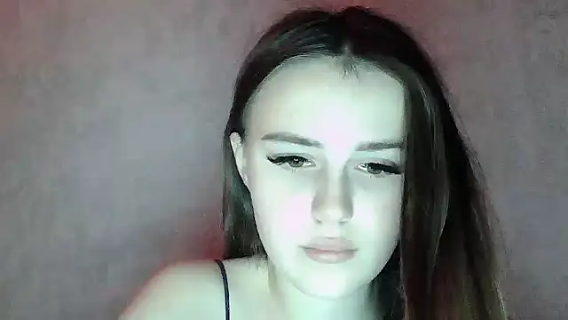 SweetLoraa online show from 03/25/26, 08:26