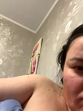 Snapshot of SunnyLeila2101 chatting on 11/03/25, 09:59 SunnyLeila2101 online show from 11/03/25, 09:59