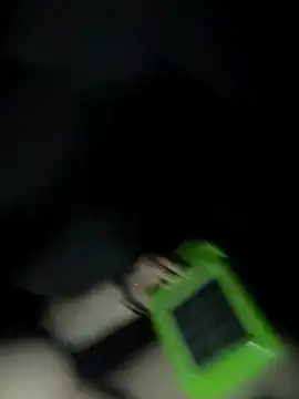 Snapshot of SunnyLeila2101 chatting on 11/18/25, 08:57 SunnyLeila2101 online show from 11/18/25, 08:57