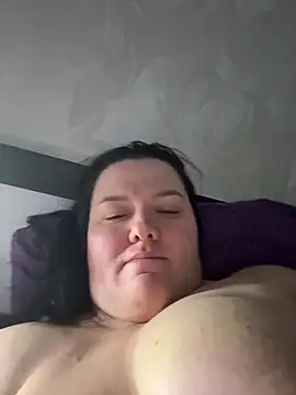 SunnyLeila2101 online show from 02/27/26, 07:47