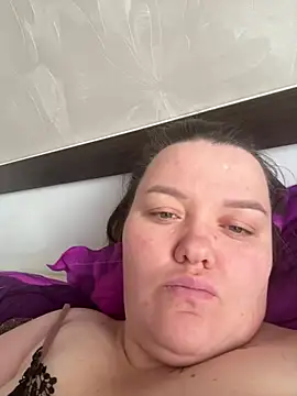 SunnyLeila2101 online show from 04/11/26, 11:14