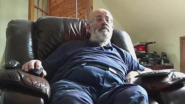 janzer13 online show from 04/04/26, 12:46