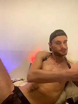 Snapshot of sexbooy27 chatting on 10/02/25, 11:50 sexbooy27 online show from 10/02/25, 11:50