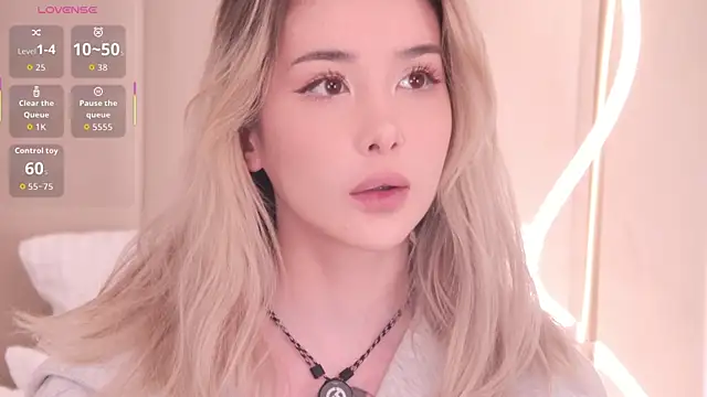 Nesolla online show from 02/19/26, 07:43