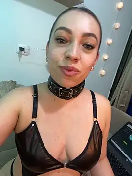 Moon Blake online show from 09/12/25, 03:28