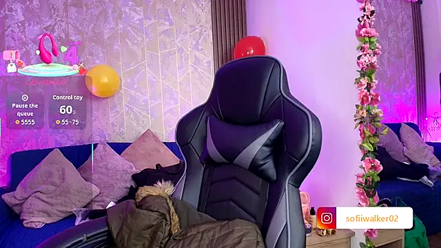 SophiaWalker 1 online show from 10/08/25, 11:41