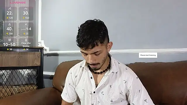 Snapshot of ArturoCardona_ chatting on 09/29/25, 11:37 ArturoCardona online show from 09/29/25, 11:37