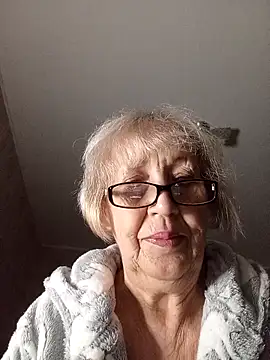 Anatolia5961 online show from 11/30/25, 10:14