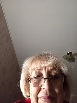 Anatolia5961 online show from 12/23/25, 02:09