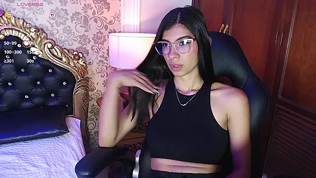 Lola Pierce online show from 09/25/25, 11:58