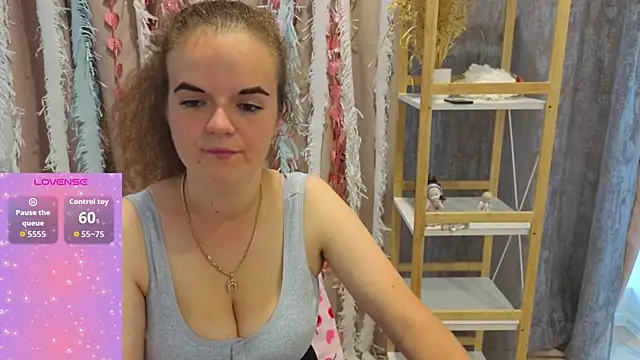 Luisa Rosee online show from 09/11/25, 03:56