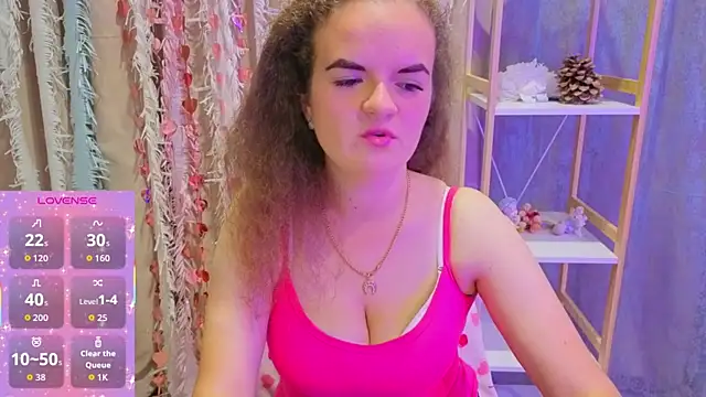 Luisa Rosee online show from 10/07/25, 07:22